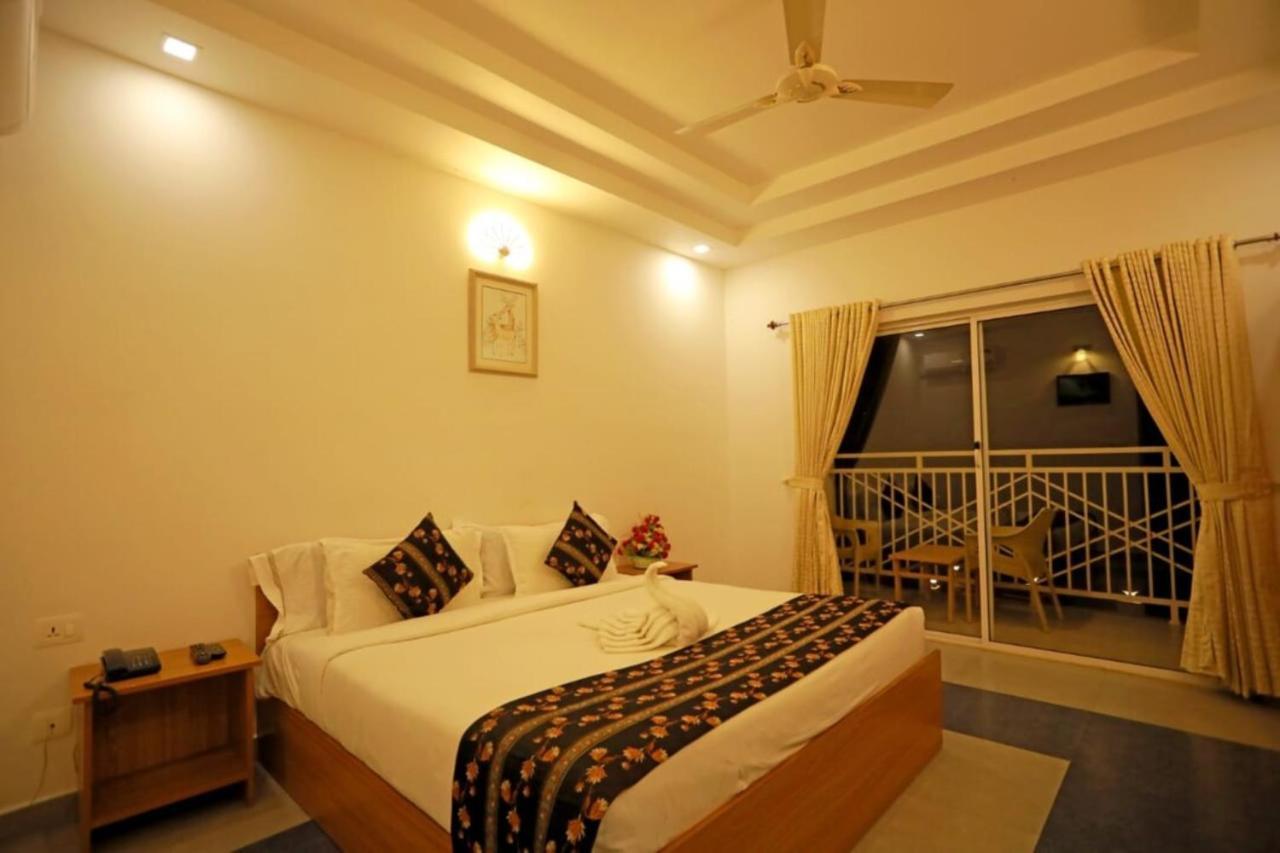 Iceberg Hill View Resort Munnar Exterior photo