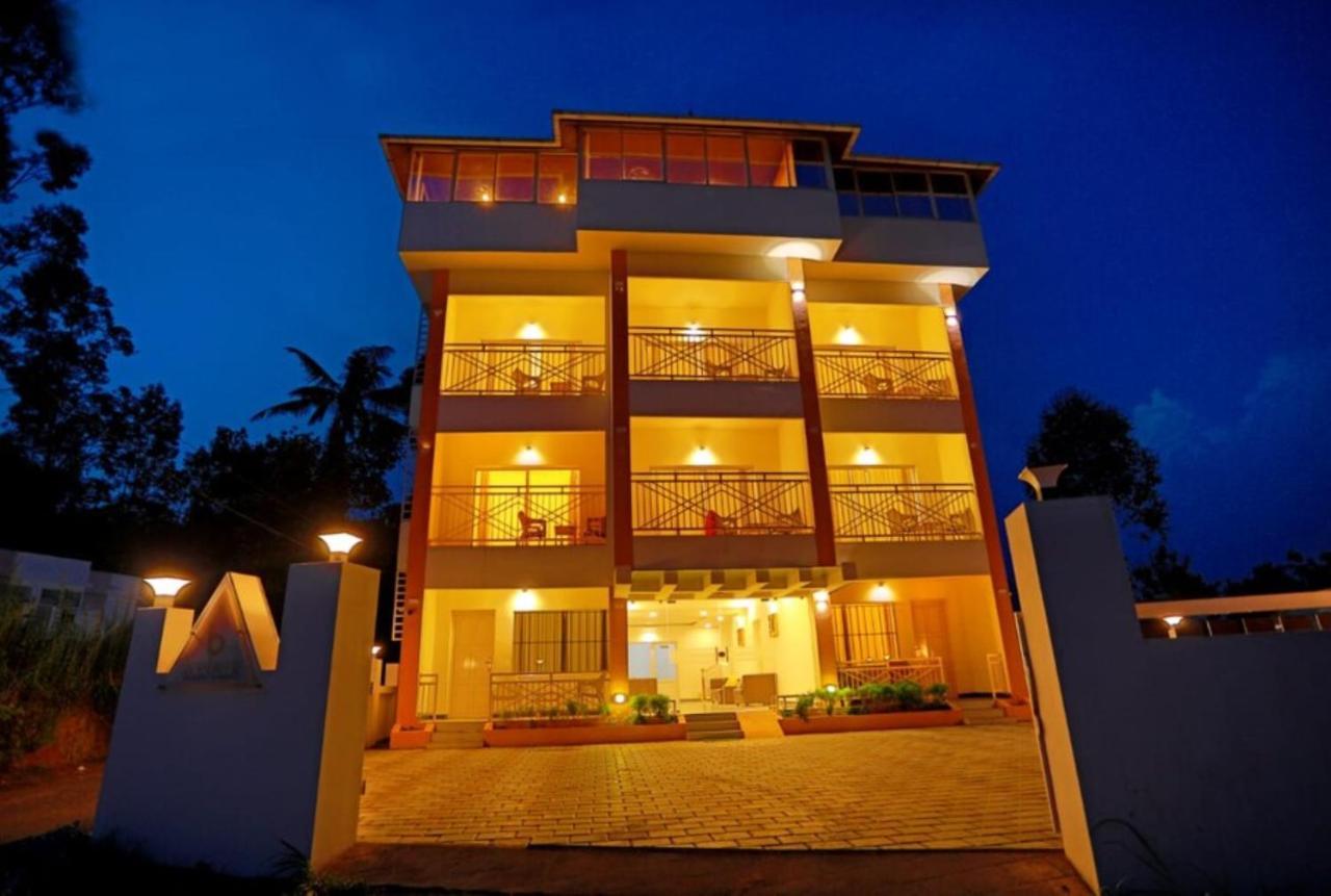 Iceberg Hill View Resort Munnar Exterior photo